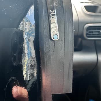 Düğünümde İlk Kez Giydiğim Ayakkabının Aksesuarı Düştü Değişim Reddedildi