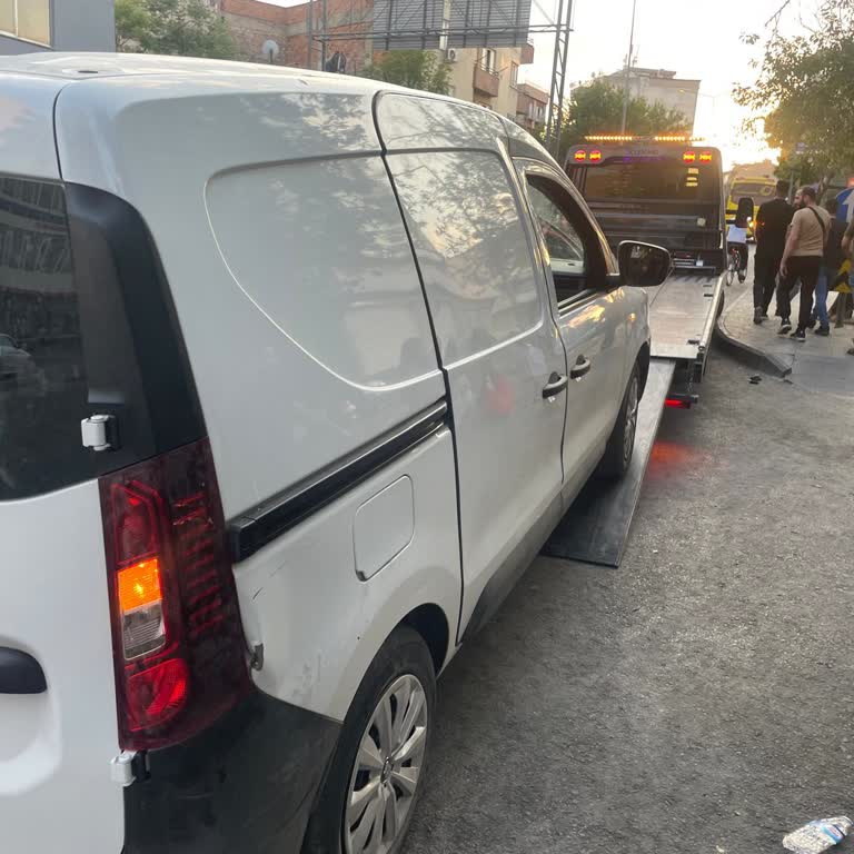 Renault Express'te Anormal Yağ Eksilmesi Ve Yetersiz Servis Desteği