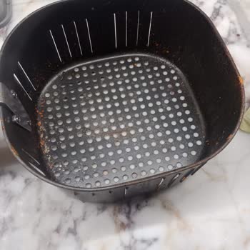 Fırının Isıtıcı Haznesinde Küf Oluştu Pişirme İmkansız