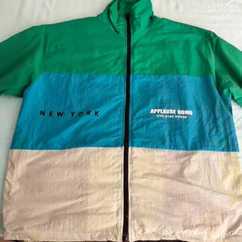 Yıkama Talimatına Uymama Rağmen Renk Atan Trençkot Ve Müşteri Hizmetlerinde Destek Eksikliği