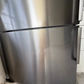 Bosch Buzdolabında Geçmeyen Leke Sorunu Ve Yetersiz Destek