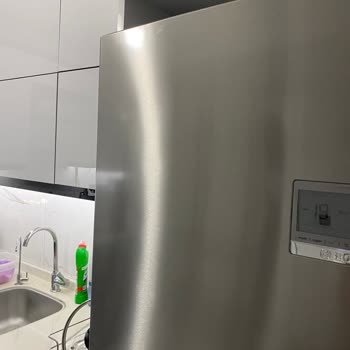 Bosch Buzdolabı Kapaklarında Tekrar Eden Renk Değişimi Ve Çökme Sorunu