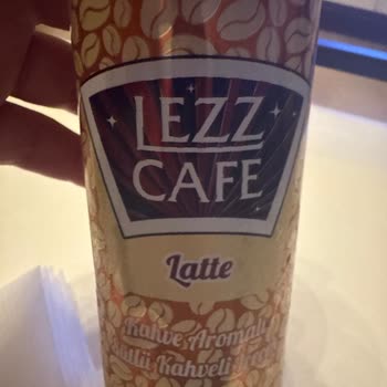 Son Kullanma Tarihi Geçmemiş Kahvede Bozuk Süt Problemi Ve İade Talebi