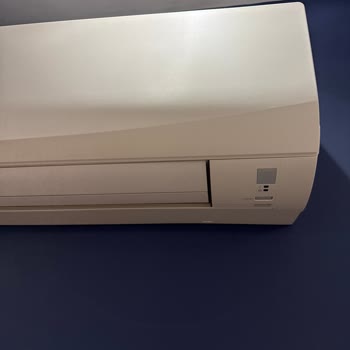 Daikin Klimada Yeşil Işık Yanıp Sönüyor