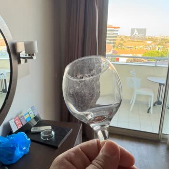 Balayı Tatilimizde Kötü Otel Deneyimi Ve Çözüm Eksikliği