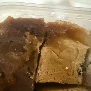 Aldığım Dondurma Buzlu Ve Kötü Tatlı Çıktı, Ücret İadesi İstiyorum