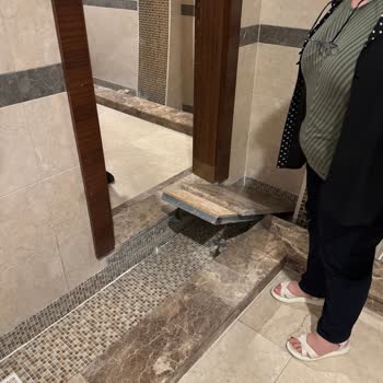 Otelin İhmali Sonucu Annemin Ciddi Yaralanması Ve Mağduriyetimiz