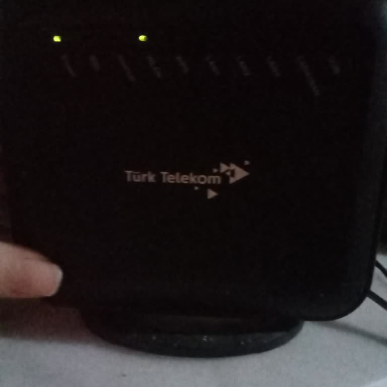 Uzun Süreli İnternet Kesintisi Mağduriyeti Ve Yetersiz Destek
