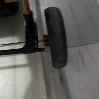 Bebek Arabası Kırıldı Güvenliğimiz Tehlikeye Girdi