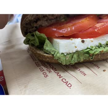 Şengöz Baklava & Pasta Sandviç Hayal Kırıklığına Uğrattı