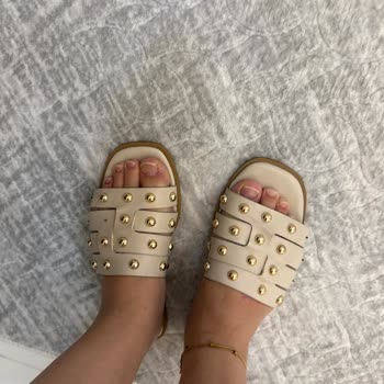 İlk Kullanımda Zımbaları Düşen Ve Hatalı Üretilen Terlik Mağduriyeti