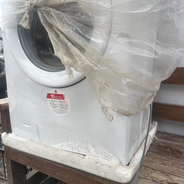 Hasarlı Çamaşır Makinesi Teslimatı Ve Satıcı İlgisizliği