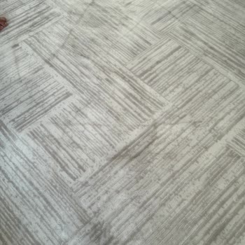 Satın Aldığımız Halıda Sararma Ve Leke Sorunu, Garanti Ve Müşteri Hizmetlerinden Destek Alınamıyor