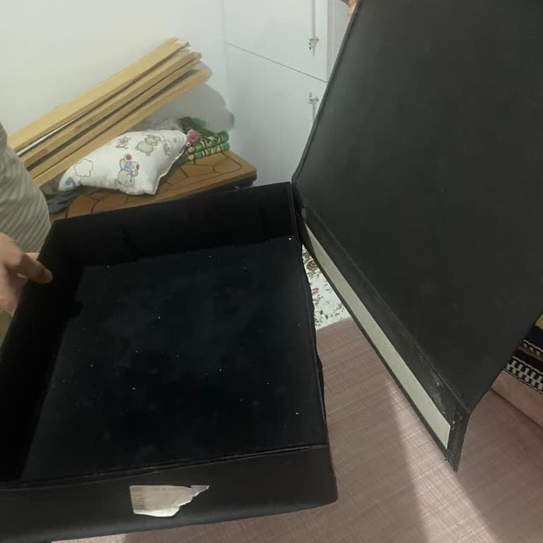 Uğurlu Çeyiz  Alışverişimde Gelen Ürünlerin Kutuları Hasarlı Çıktı