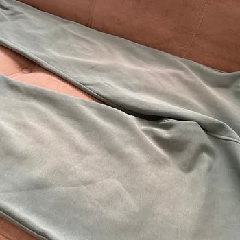 Yıkamadan Sonra Rengi Solan Eşofman Takımı Ve Olumsuz Garanti Süreci