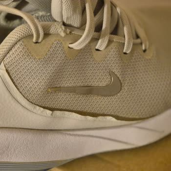 Kısa Sürede Deforme Olan Ayakkabının Garanti Kapsamında Değişimi Red Edildi