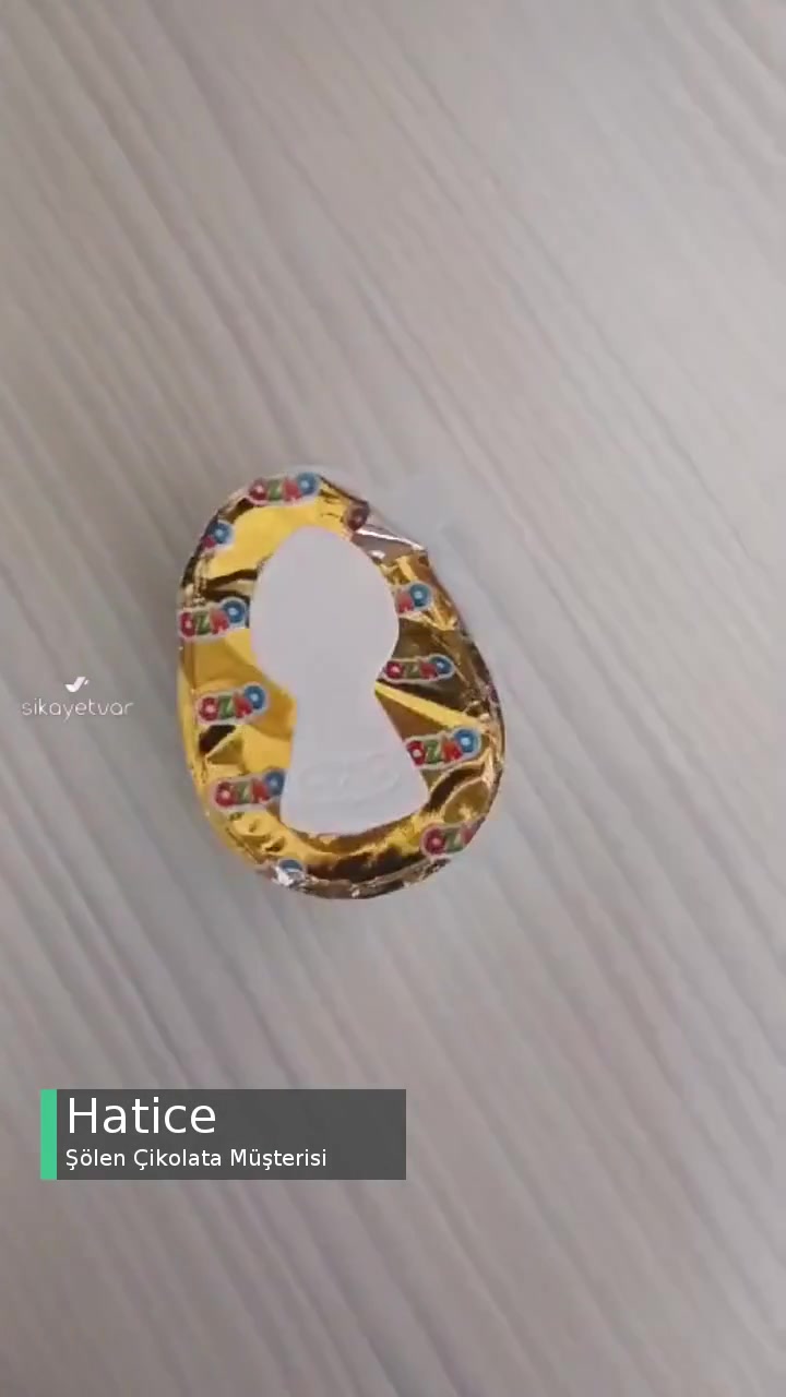 Şölen Çikolata Yiyecekten Küf Çıkması! videonun kapak resmi