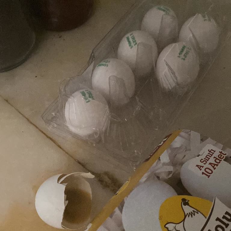 Şok Marketler Bozuk Yumurta Satışı Nedeniyle Sağlık Riski Ve İade Talebi!
