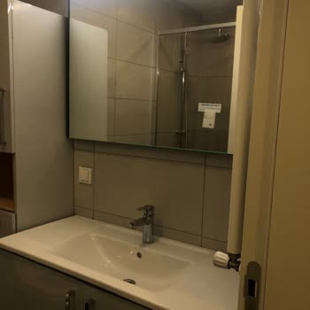 Vitra Banyo Aynasında Montaj Sonrası Leke Oluştu Garanti Kabul Edilmedi