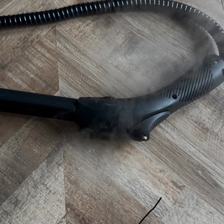 Buharlı Temizleyicide Sürekli Aşırı Isınma Ve Su Akıtma Sorunu, Müşteri Hizmetlerinden Yanıtsızlık