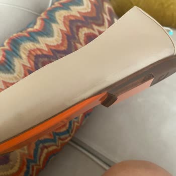 Vakko'dan Aldığım Babet Boyanmış Ve Kusurlu Geldi