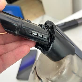 Garanti Kapsamındaki Philips Süpürgemin Kırık Parçası İçin Yüksek Ücret Talebi Ve Çözüm Eksikliği