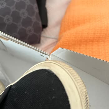 Superga Siparişimde Beklenmedik Kalite Sorunu Ve Ulaşılmaz Müşteri Hizmeti