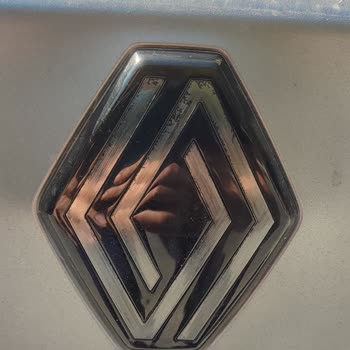 Sıfır Kilometre Renault Austral'da 6 Ayda Korozyon Şoku: Ücretsiz Çözüm Bekliyorum