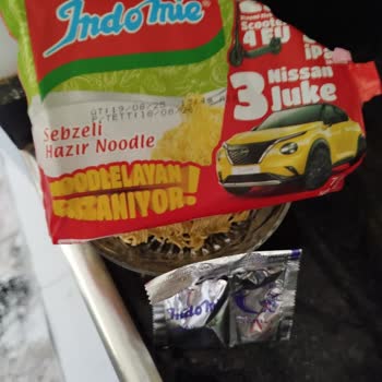 Satın Aldığım Noodle Paketinden Yağ Çıkmadı