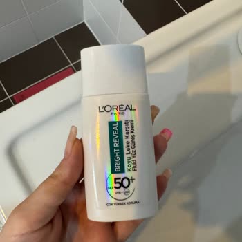 Hassas Ciltlere Uygun Denilen Güneş Kremi Ciltte Yanma Ve Kızarıklık Yaptı