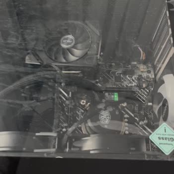 UPS Kargoda Bilgisayar Kasası Hasar Gördü Müşteri Hizmetleri Çözüm Sunmuyor