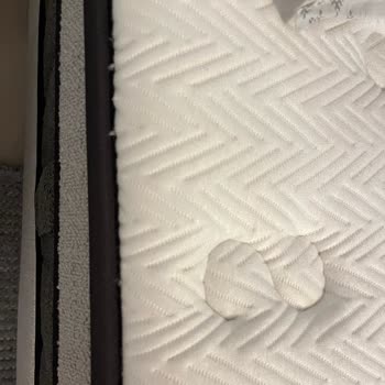 Kısa Sürede Deforme Olan Yatak Ve Çözüm Sunmayan Müşteri Hizmetleri