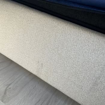 Teslim Edilen Üründe Leke Ve Geciken Servis Nedeniyle Mağduriyet