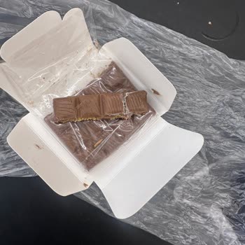 Kapalı Ambalajda Kurtçuklu Kadayıf Şoku