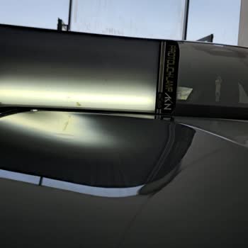 Sıfır Araçta Kaput Ve Çamurlukta Dalgalanma Fabrikasyon Hata Kabul Edilmedi