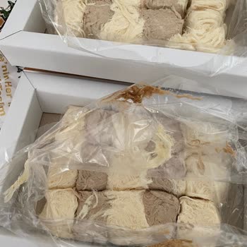 Aldığım Pişmaniyeler Erimiş Ve Şekerlenmiş Çıktı, Değişim Yapılmadı