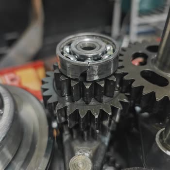 Yetkili Serviste Uzayan Tamir Süreci Ve Parça Kaybı Nedeniyle Motor Değişimi Talebi
