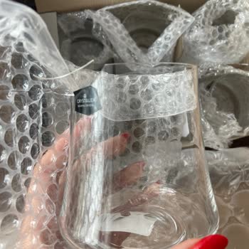 Kırık Ve Defolu Bardaklar İçin Müşteri Hizmetlerine Ulaşamıyorum