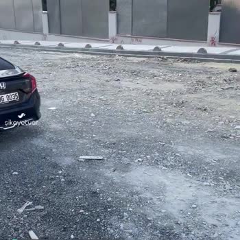 Bağcılar Belediyesi Yol Yapımının Gecikmesi