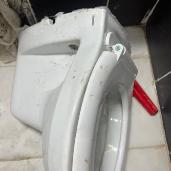 Beş Aydır Çözülemeyen Su Kaçağı Hasarı Ve Kira Kaybı Mağduriyeti