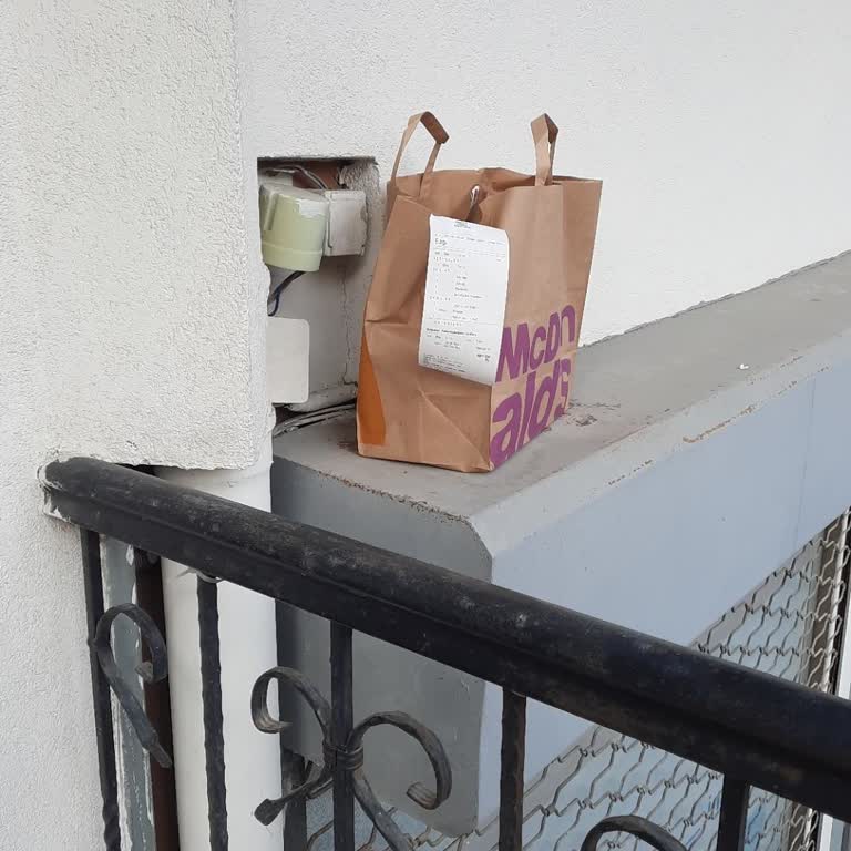 Yanlış Teslimat Ve Yetersiz Müşteri Hizmeti Mağduriyeti