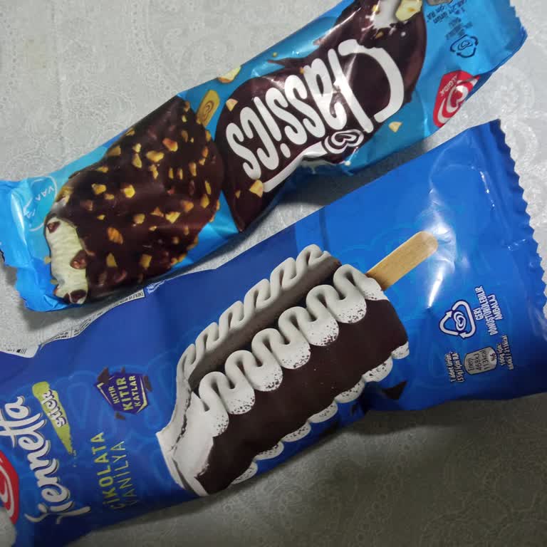 Erimiş Dondurma Ve Dağılmış Pasta Teslimatı Nedeniyle Memnuniyetsizlik