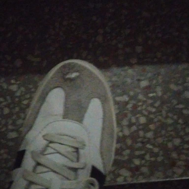 Kısa Sürede Yırtılan Ayakkabı İçin Garanti Ve Müşteri Hizmetlerinden Olumsuz Yanıt