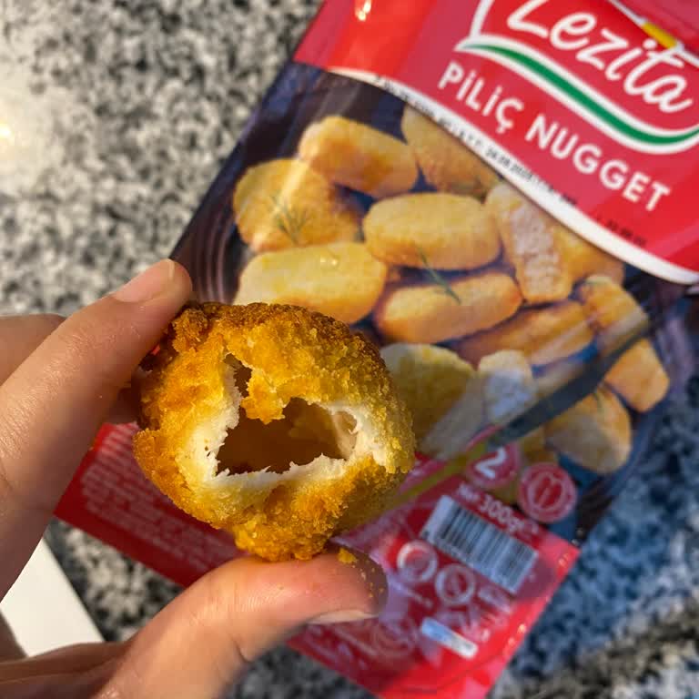 Lezita Nugget Tam Bir Hayal Kırıklığı: İçinde Tavuk Yok Gibi