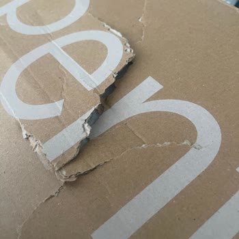 Kargomun Açılması Ve Müşteri Hizmetlerine Ulaşamama Sorunu