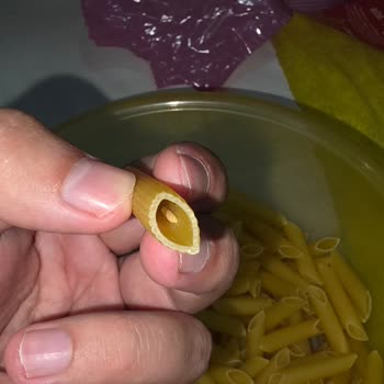 Makarnada Kurt Çıkması Nedeniyle Mağduriyet Ve İade Talebi