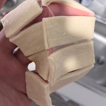Milföy Hamurunda Plastik Parçalar Çıktı, Müşteri Hizmetlerinden Yanıt Alamadım