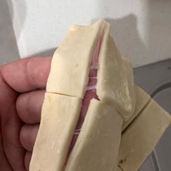 Milföy Hamurunda Plastik Parçalar Çıktı, Müşteri Hizmetlerinden Yanıt Alamadım