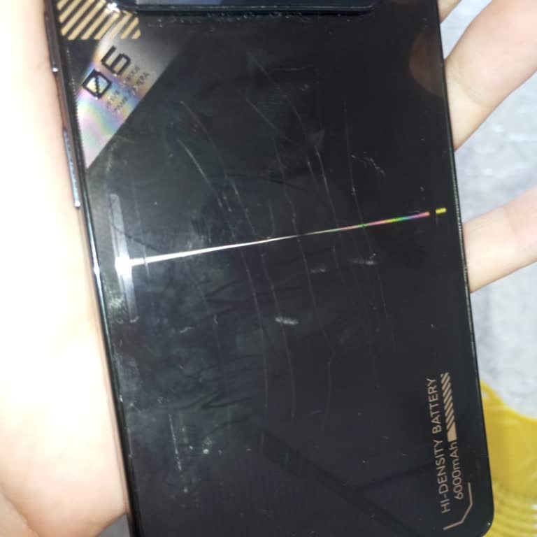 Servisten Hasarlı Ve Sorunlu Dönen Telefon: Mağduriyetim Giderilmiyor