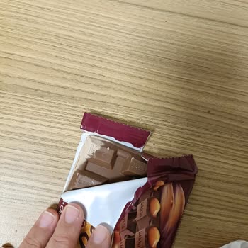 Carrefour’dan Aldığım Caramio Çikolata Bozuk Çıktı, Değişim Talep Ediyorum